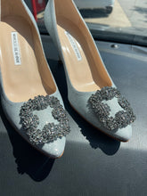 Load image into Gallery viewer, Manolo Blahnik Hangisi Glitter Pumps, 37
