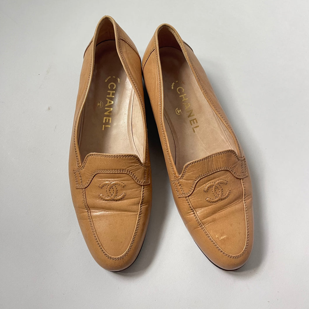 Chanel Tan Loafer, 37.5